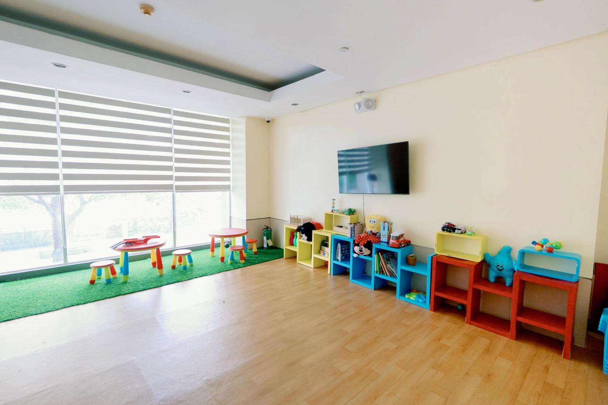 Cozy 2-Bedroom At South Of Market Soma Bgc Near Sm Aura, Market! Market! & Bonifacio High Street Taguig Zewnętrze zdjęcie