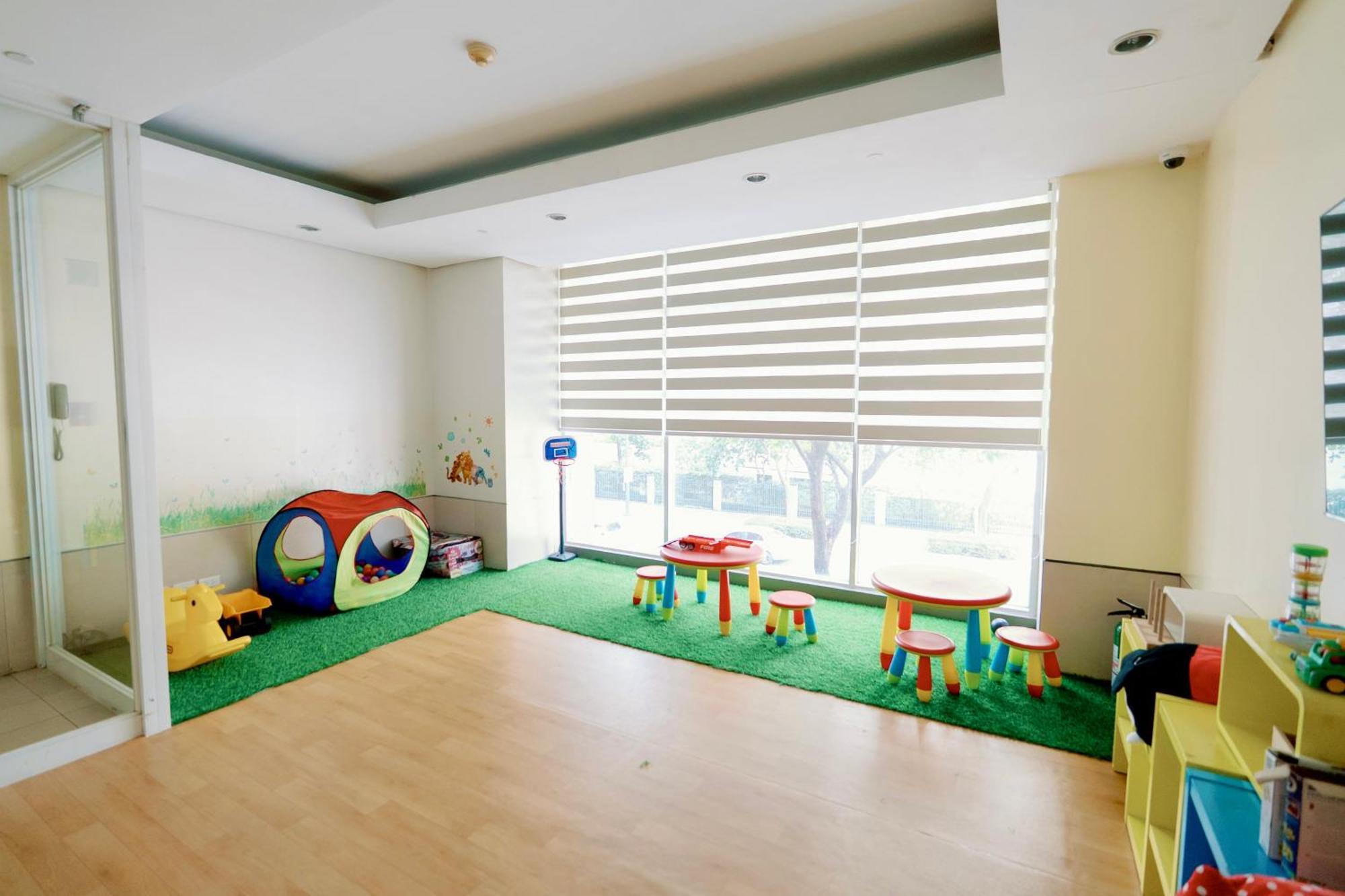 Cozy 2-Bedroom At South Of Market Soma Bgc Near Sm Aura, Market! Market! & Bonifacio High Street Taguig Zewnętrze zdjęcie