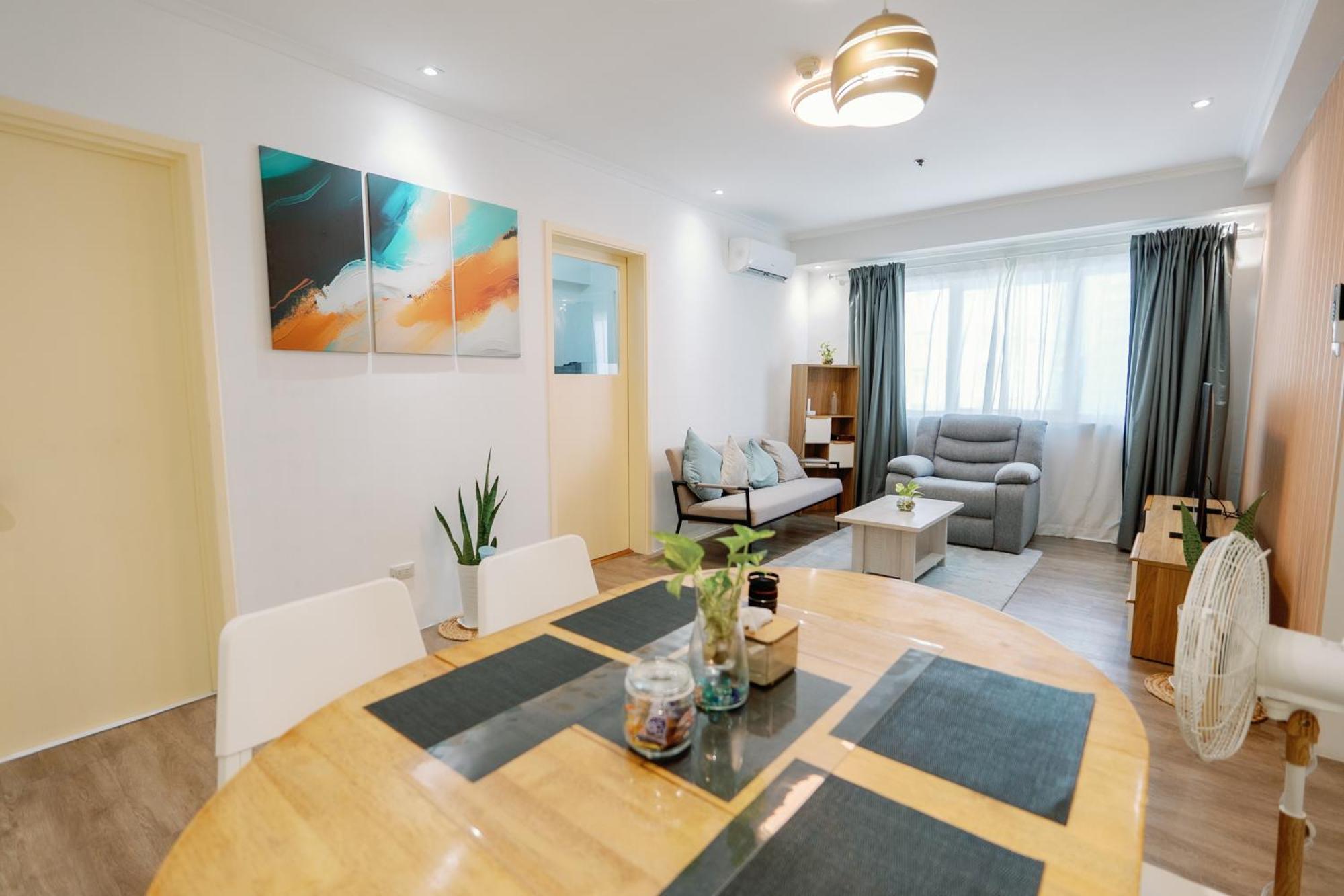 Cozy 2-Bedroom At South Of Market Soma Bgc Near Sm Aura, Market! Market! & Bonifacio High Street Taguig Zewnętrze zdjęcie