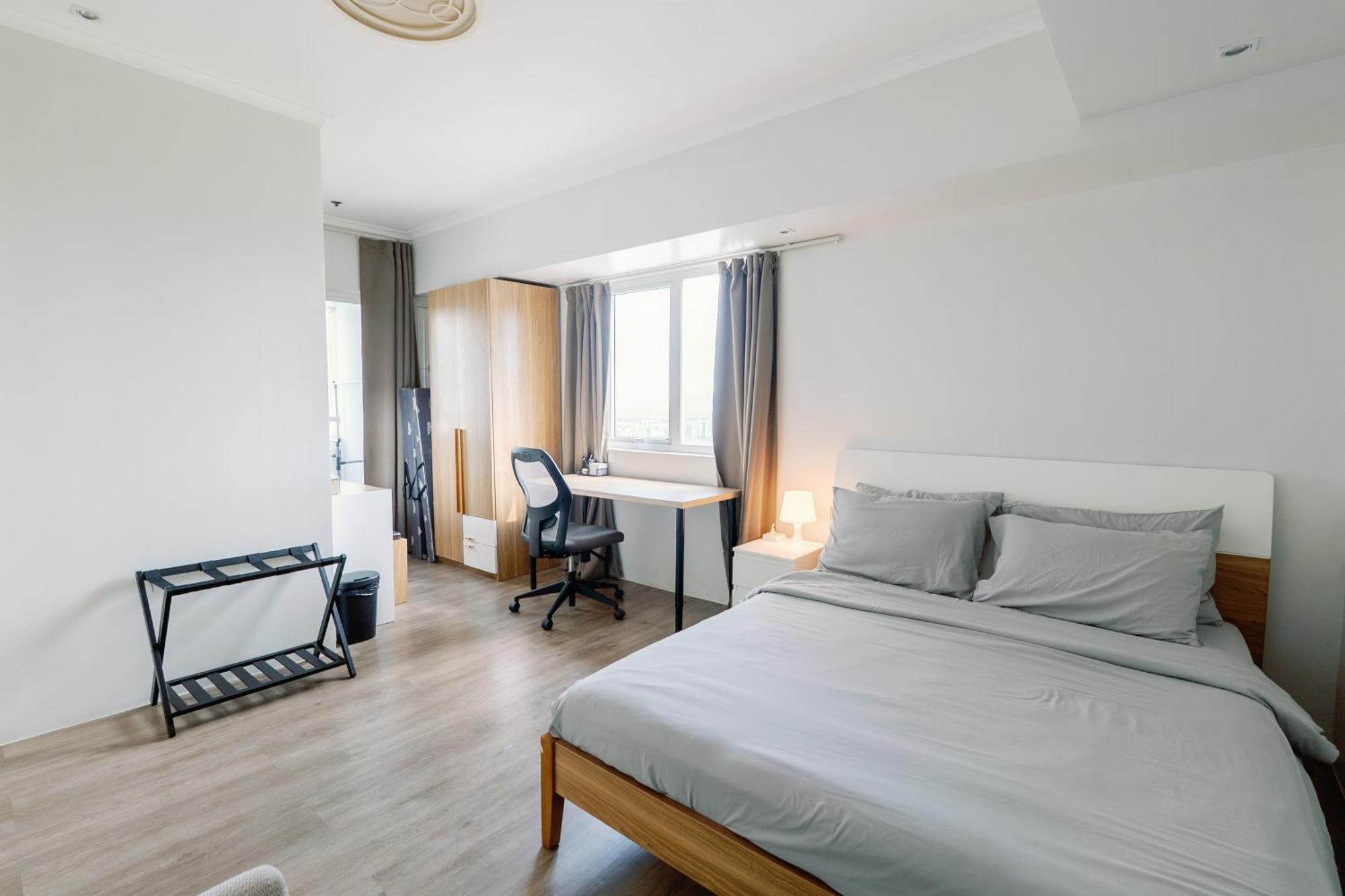 Cozy 2-Bedroom At South Of Market Soma Bgc Near Sm Aura, Market! Market! & Bonifacio High Street Taguig Zewnętrze zdjęcie